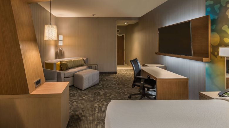 <b>Courtyard Marriott Downtown/Riverfront Suite</b>. Images powered by <a href="https://www.leonardoworldwide.com/" title="Leonardo Worldwide" target="_blank">Leonardo</a>.