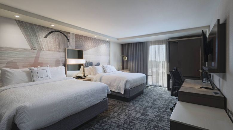 <b>Courtyard St. Louis Brentwood Room</b>. Images powered by <a href="https://www.leonardoworldwide.com/" title="Leonardo Worldwide" target="_blank">Leonardo</a>.