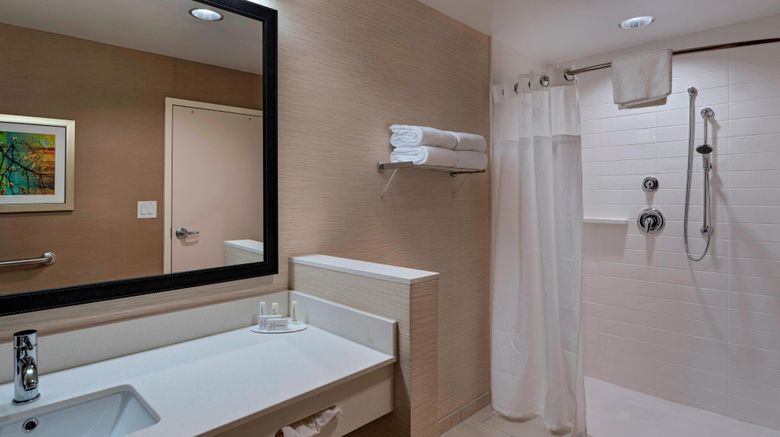 <b>Fairfield Inn & Suites Atlanta Peachtree Room</b>. Images powered by <a href="https://www.leonardoworldwide.com/" title="Leonardo Worldwide" target="_blank">Leonardo</a>.
