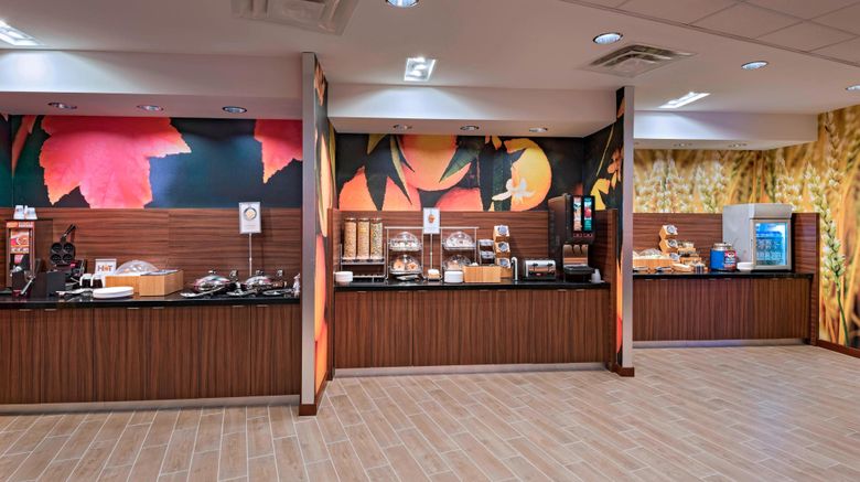 <b>Fairfield Inn & Suites Atlanta Peachtree Restaurant</b>. Images powered by <a href="https://www.leonardoworldwide.com/" title="Leonardo Worldwide" target="_blank">Leonardo</a>.