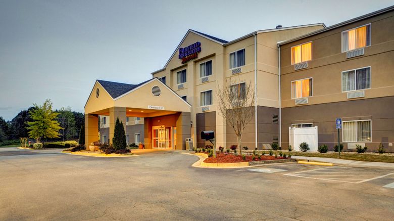 <b>Fairfield Inn & Suites Atlanta Suwanee Exterior</b>. Images powered by <a href="https://www.leonardoworldwide.com/" title="Leonardo Worldwide" target="_blank">Leonardo</a>.