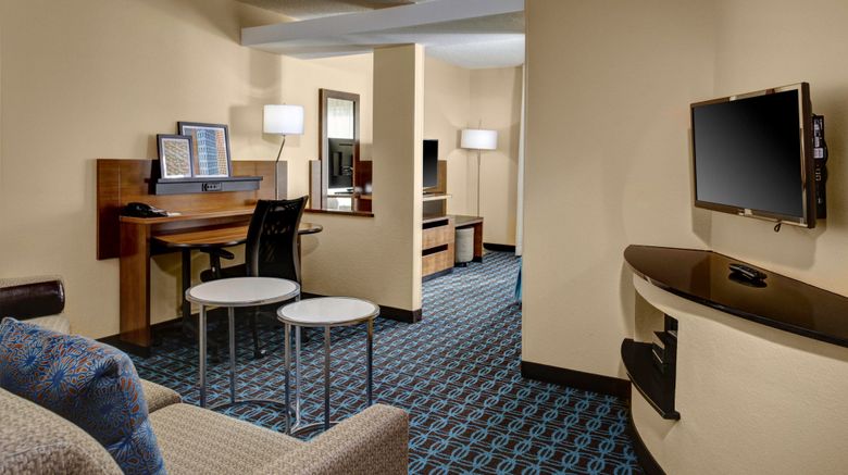 <b>Fairfield Inn & Suites Atlanta Suwanee Suite</b>. Images powered by <a href="https://www.leonardoworldwide.com/" title="Leonardo Worldwide" target="_blank">Leonardo</a>.