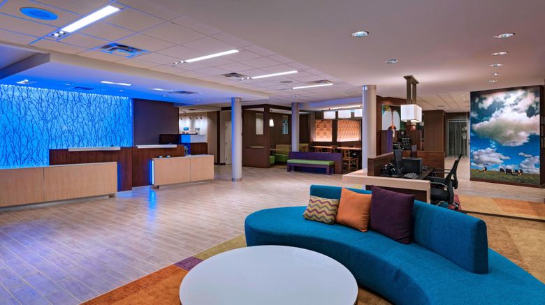<b>Fairfield Inn & Suites Atlanta Peachtree Lobby</b>. Images powered by <a href="https://www.leonardoworldwide.com/" title="Leonardo Worldwide" target="_blank">Leonardo</a>.