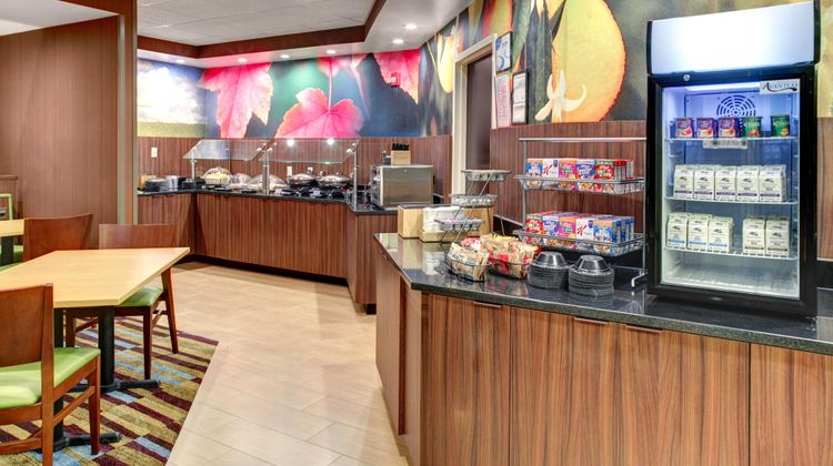 Fairfield Inn & Suites Atlanta Suwanee Restaurant