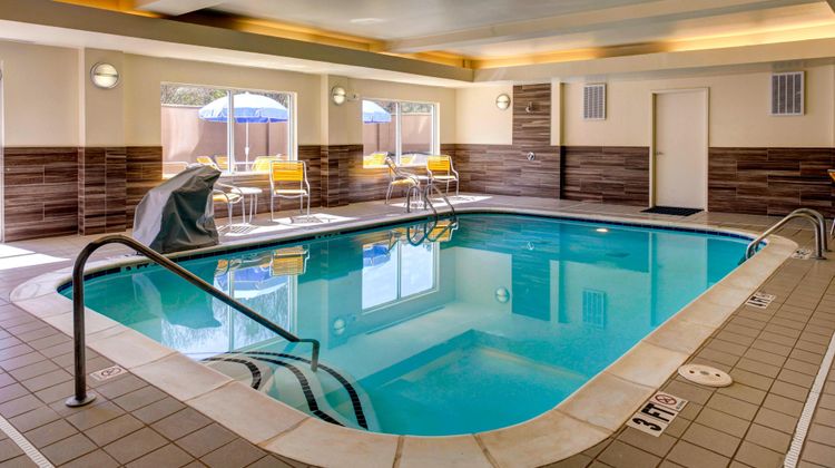 Fairfield Inn & Suites Atlanta Suwanee Pool