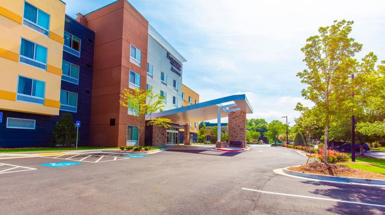 <b>Fairfield Inn & Suites Atlanta Woodstock Exterior</b>. Images powered by <a href="https://www.leonardoworldwide.com/" title="Leonardo Worldwide" target="_blank">Leonardo</a>.