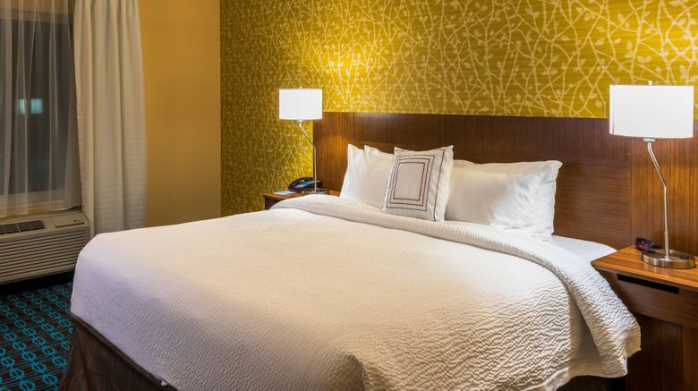 <b>Fairfield Inn & Suites Atlanta Fairburn Room</b>. Images powered by <a href="https://www.leonardoworldwide.com/" title="Leonardo Worldwide" target="_blank">Leonardo</a>.