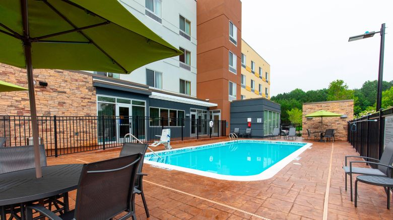 <b>Fairfield Inn & Suites Atlanta Woodstock Pool</b>. Images powered by <a href="https://www.leonardoworldwide.com/" title="Leonardo Worldwide" target="_blank">Leonardo</a>.