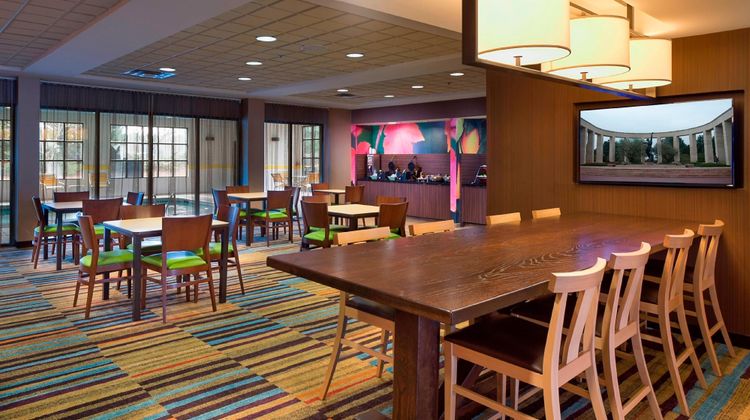Fairfield Inn & Suites Atlanta/Buford Restaurant
