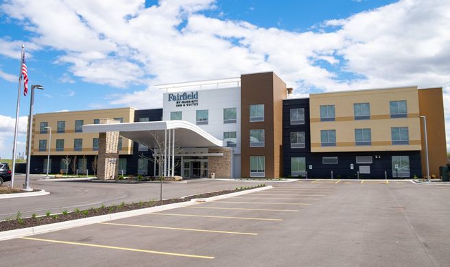 Fairfield Inn & Suites Fond du Lac Exterior