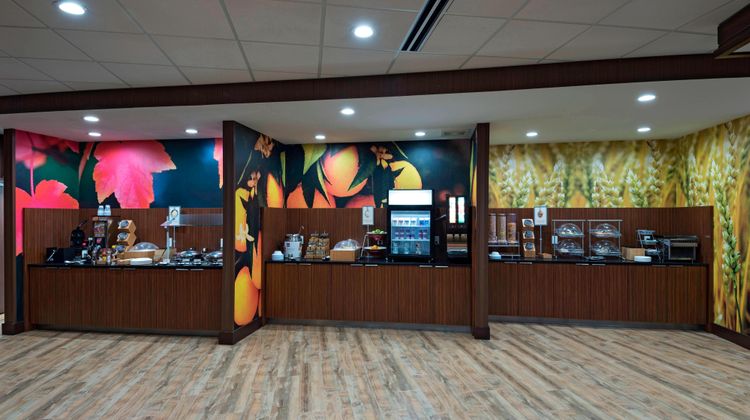 Fairfield Inn & Suites Austin Buda Restaurant
