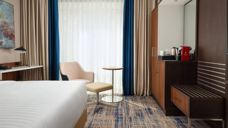 Courtyard by Marriott Tashkent Suite