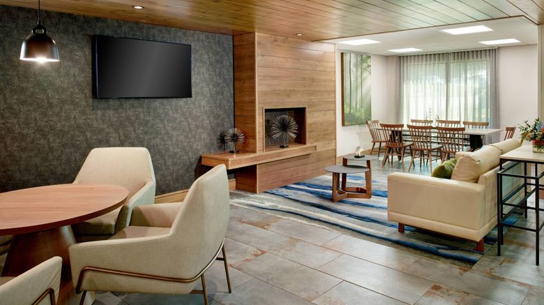 <b>Fairfield Inn & Suites Asheville South Lobby</b>. Images powered by <a href="https://www.leonardoworldwide.com/" title="Leonardo Worldwide" target="_blank">Leonardo</a>.