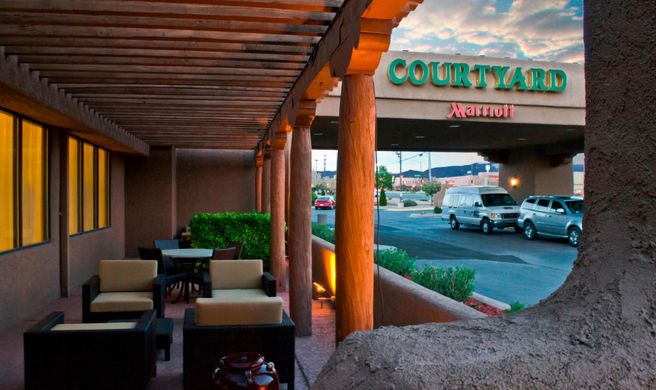 Courtyard by Marriott Santa Fe Exterior