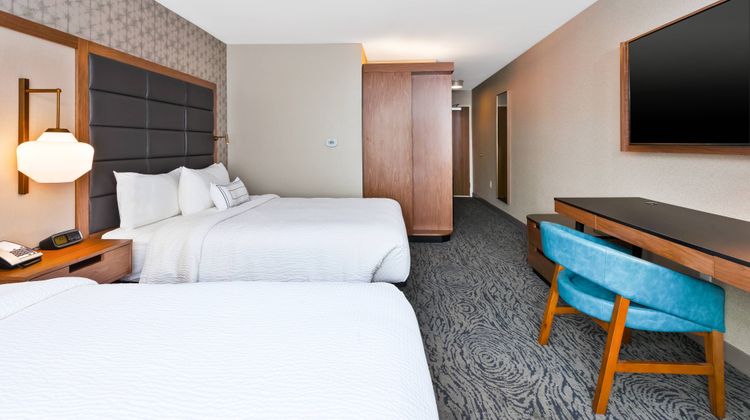 Fairfield Inn & Suites Kalamazoo Room