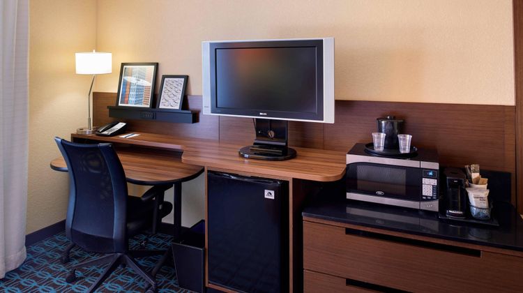 Fairfield Inn by Marriott Kalamazoo West Room