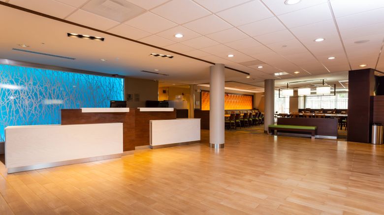 <b>Fairfield Inn & Suites Bay City Lobby</b>. Images powered by <a href="https://www.leonardoworldwide.com/" title="Leonardo Worldwide" target="_blank">Leonardo</a>.