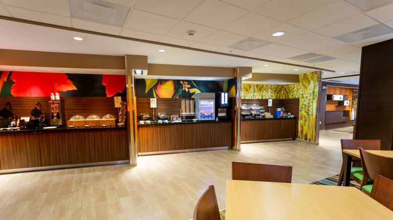 <b>Fairfield Inn & Suites Bay City Restaurant</b>. Images powered by <a href="https://www.leonardoworldwide.com/" title="Leonardo Worldwide" target="_blank">Leonardo</a>.