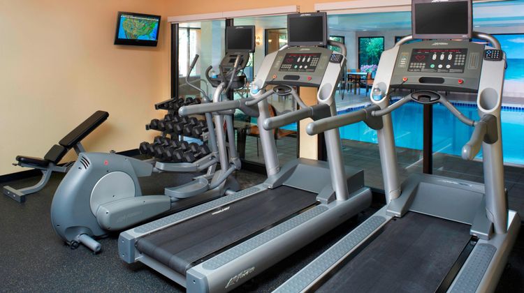 Courtyard Toledo Maumee/Arrowhead Health Club