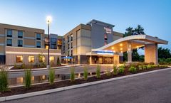 Fairfield Inn/Suites Springfield-Holyoke