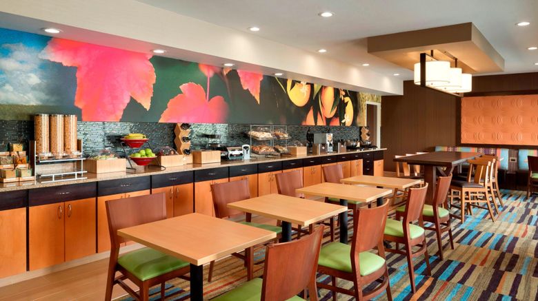 <b>Fairfield Inn & Stes Hartford Manchester Restaurant</b>. Images powered by <a href="https://www.leonardoworldwide.com/" title="Leonardo Worldwide" target="_blank">Leonardo</a>.
