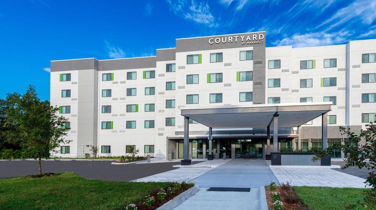 Courtyard Tampa Northwest/Veterans Expwy Exterior