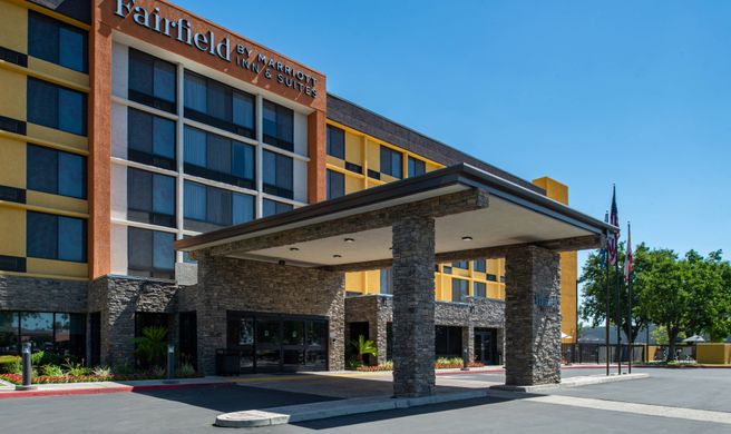 Fairfield Inn & Suites Central Exterior
