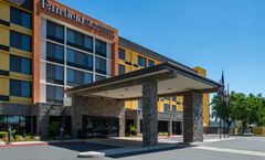 Fairfield Inn & Suites Central