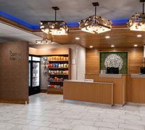 Fairfield Inn & Suites Central Lobby