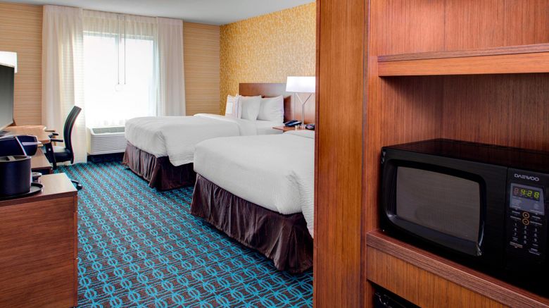 <b>Fairfield Inn & Suites North Airport Room</b>. Images powered by <a href="https://www.leonardoworldwide.com/" title="Leonardo Worldwide" target="_blank">Leonardo</a>.