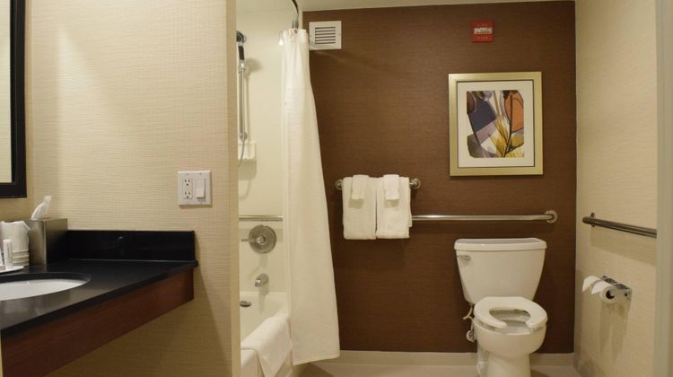 Fairfield Inn by Marriott Room