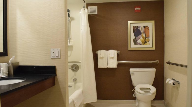 <b>Fairfield Inn by Marriott Room</b>. Images powered by <a href="https://www.leonardoworldwide.com/" title="Leonardo Worldwide" target="_blank">Leonardo</a>.