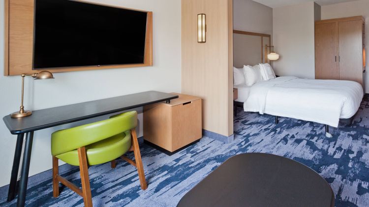 Fairfield Inn/Stes Birmingham Colonnade Suite