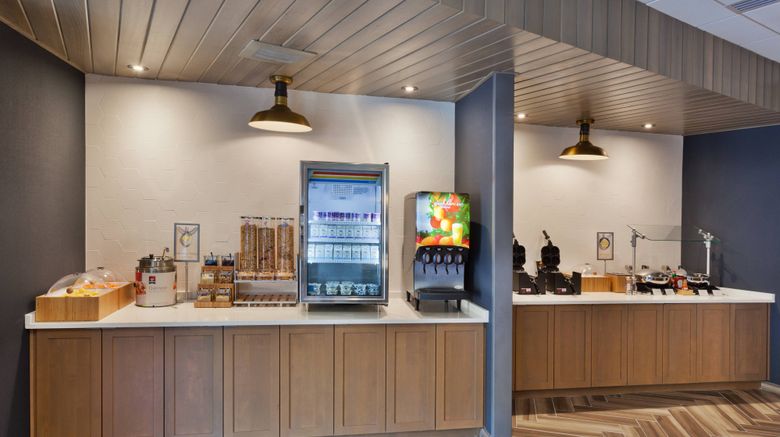 <b>Fairfield Inn/Stes Birmingham Colonnade Restaurant</b>. Images powered by <a href="https://www.leonardoworldwide.com/" title="Leonardo Worldwide" target="_blank">Leonardo</a>.