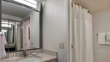 Courtyard by Marriott Princeton Room