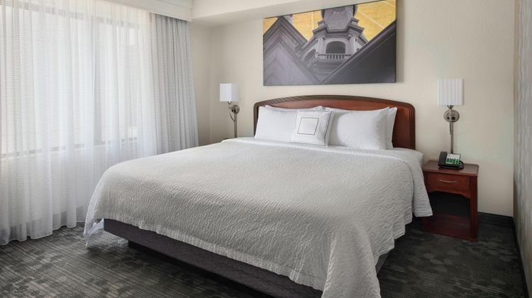 Courtyard by Marriott Princeton Suite