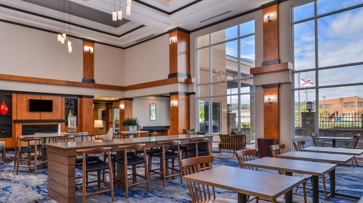 Fairfield Inn & Suites Birmingham Pelham Restaurant