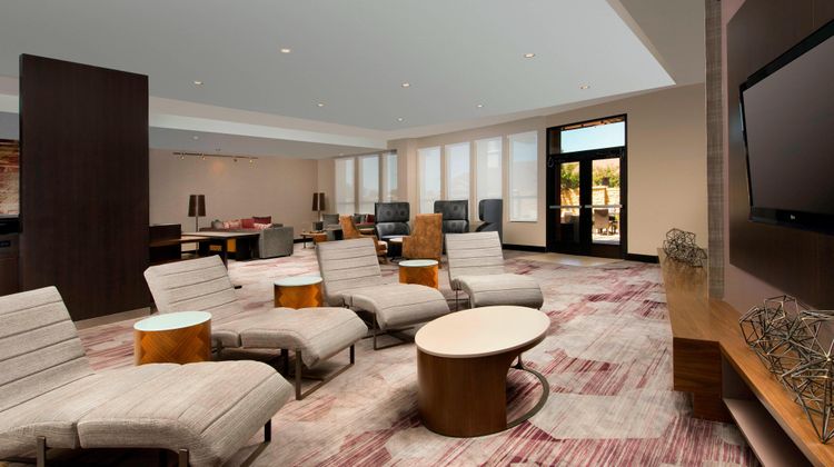 Courtyard Tyler Lobby