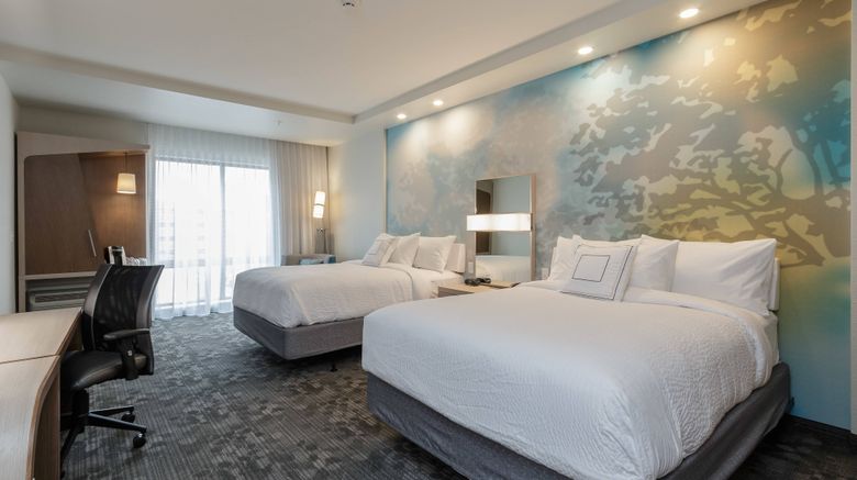 <b>Courtyard South Bend Downtown Room</b>. Images powered by <a href="https://www.leonardoworldwide.com/" title="Leonardo Worldwide" target="_blank">Leonardo</a>.
