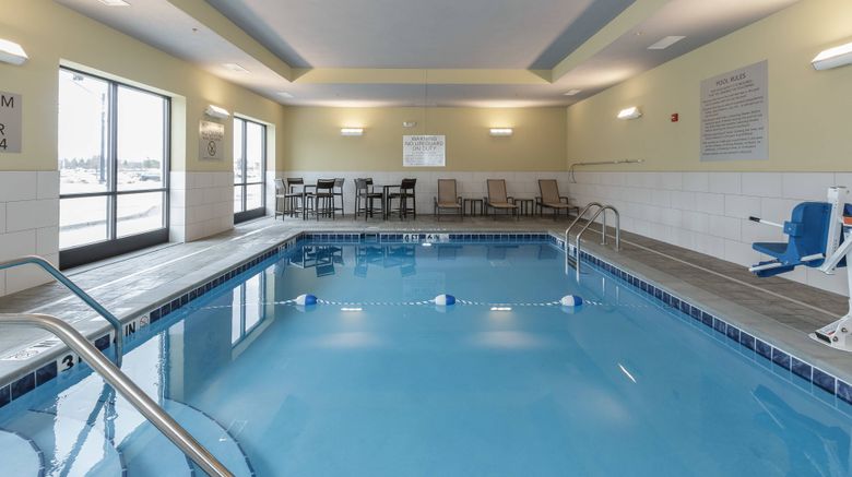 <b>Courtyard South Bend Downtown Pool</b>. Images powered by <a href="https://www.leonardoworldwide.com/" title="Leonardo Worldwide" target="_blank">Leonardo</a>.