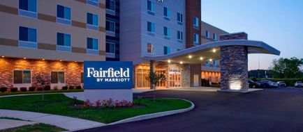 Fairfield Inn & Suites Columbus Exterior