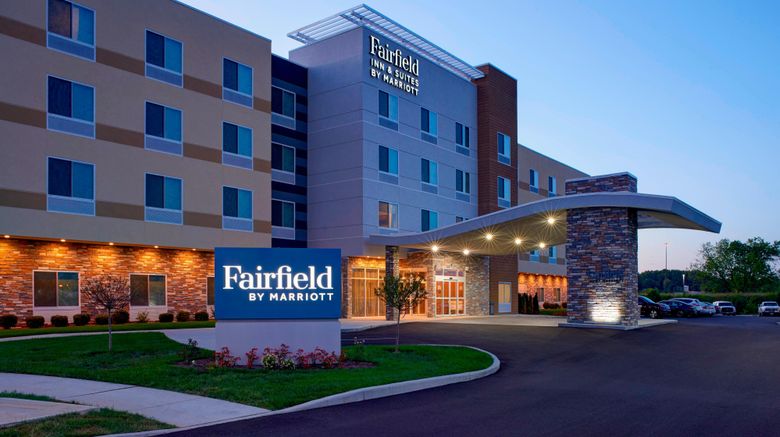 <b>Fairfield Inn & Suites Columbus Exterior</b>. Images powered by <a href="https://www.leonardoworldwide.com/" title="Leonardo Worldwide" target="_blank">Leonardo</a>.