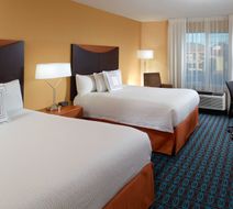 Fairfield Inn & Suites Clarksville Room