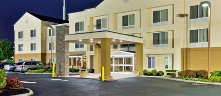 Fairfield Inn & Suites Clarksville Exterior