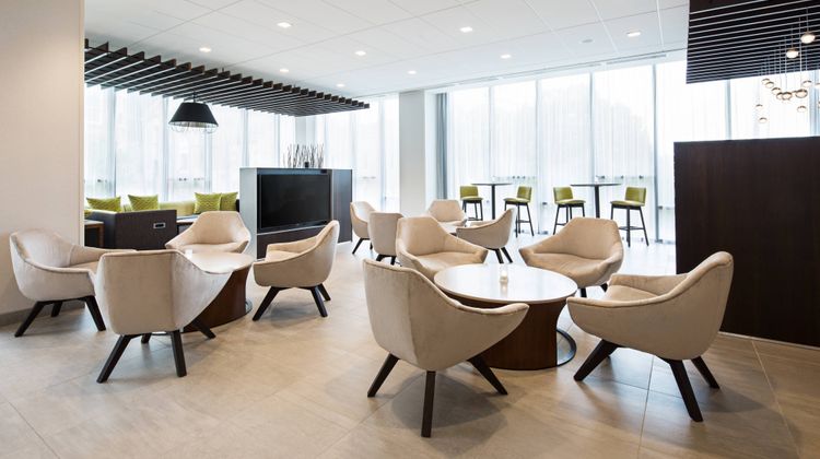 Courtyard By Marriott Knoxville Lobby