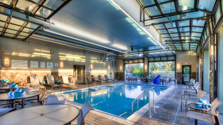 Courtyard by Marriott Pigeon Forge Pool