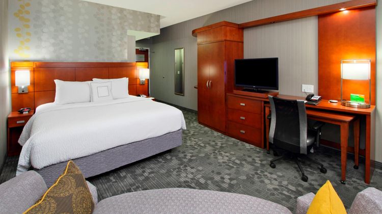 Courtyard by Marriott Victoria Room