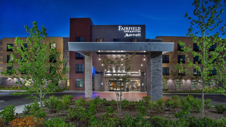Fairfield Inn & Suites Nashville Exterior