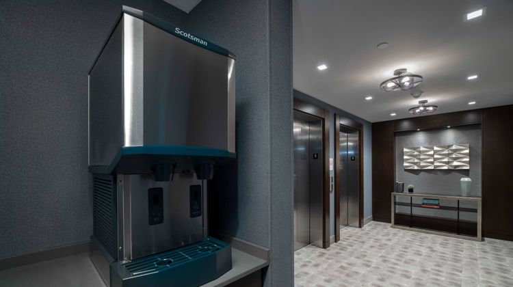 Fairfield Inn & Suites Boston Medford Suite