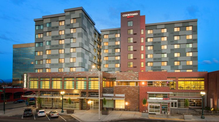 Courtyard Seattle Everett Downtown Exterior